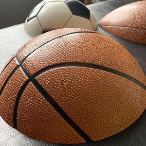 DIMENSIONAL SPORTS WALL ART